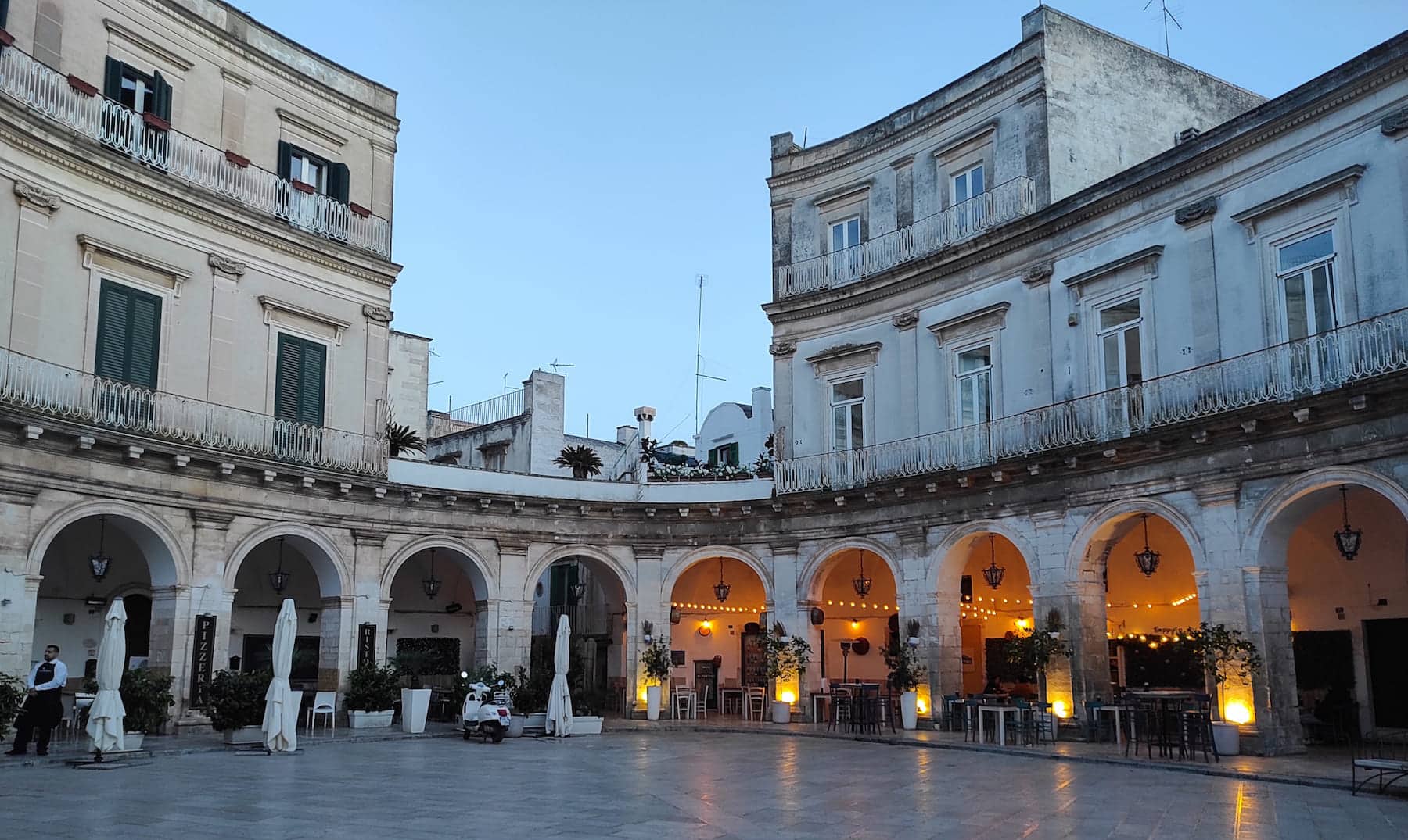 Grande place de la ville de Martina Franca