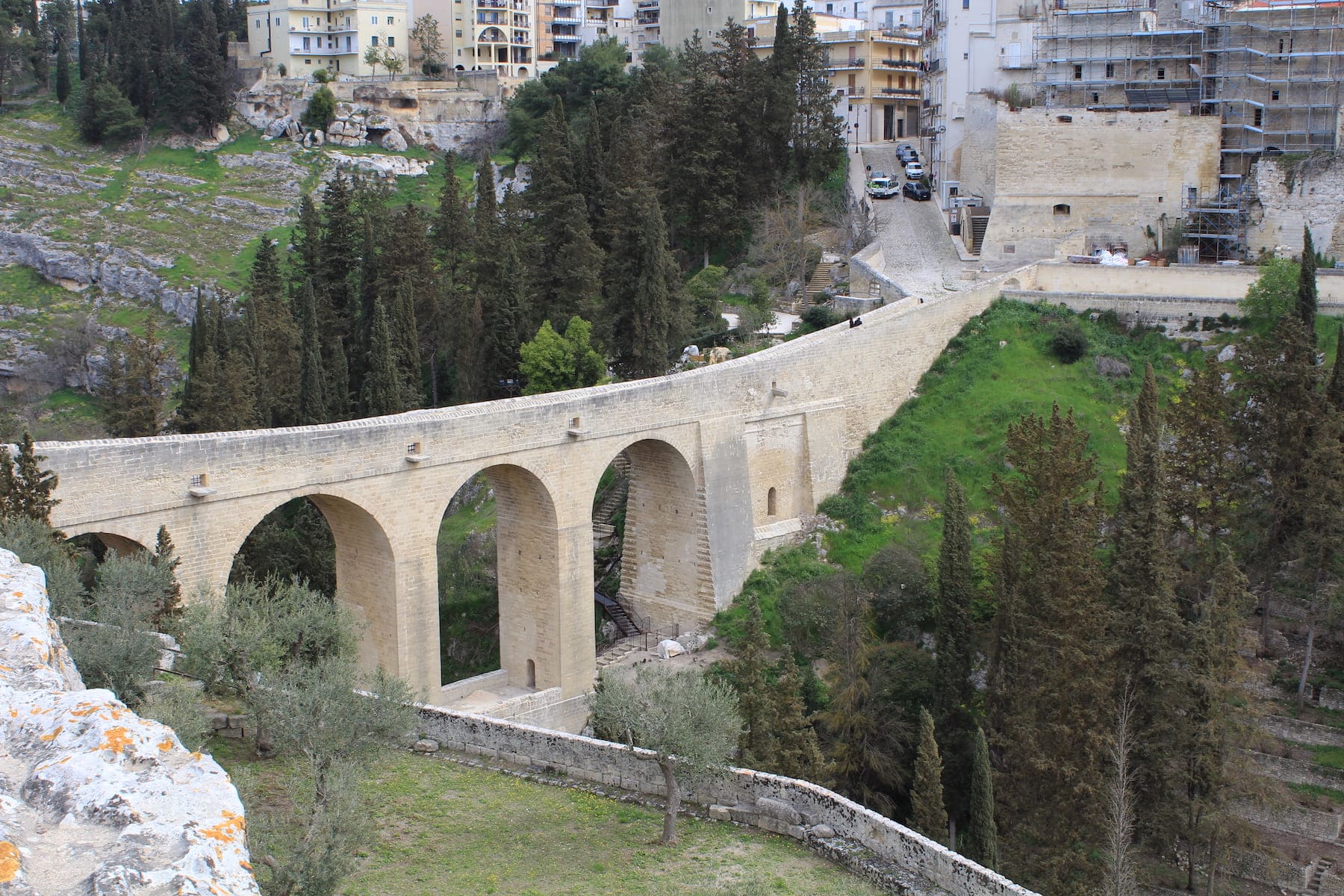 Pont de Gravina in Puglia en région Basilicate