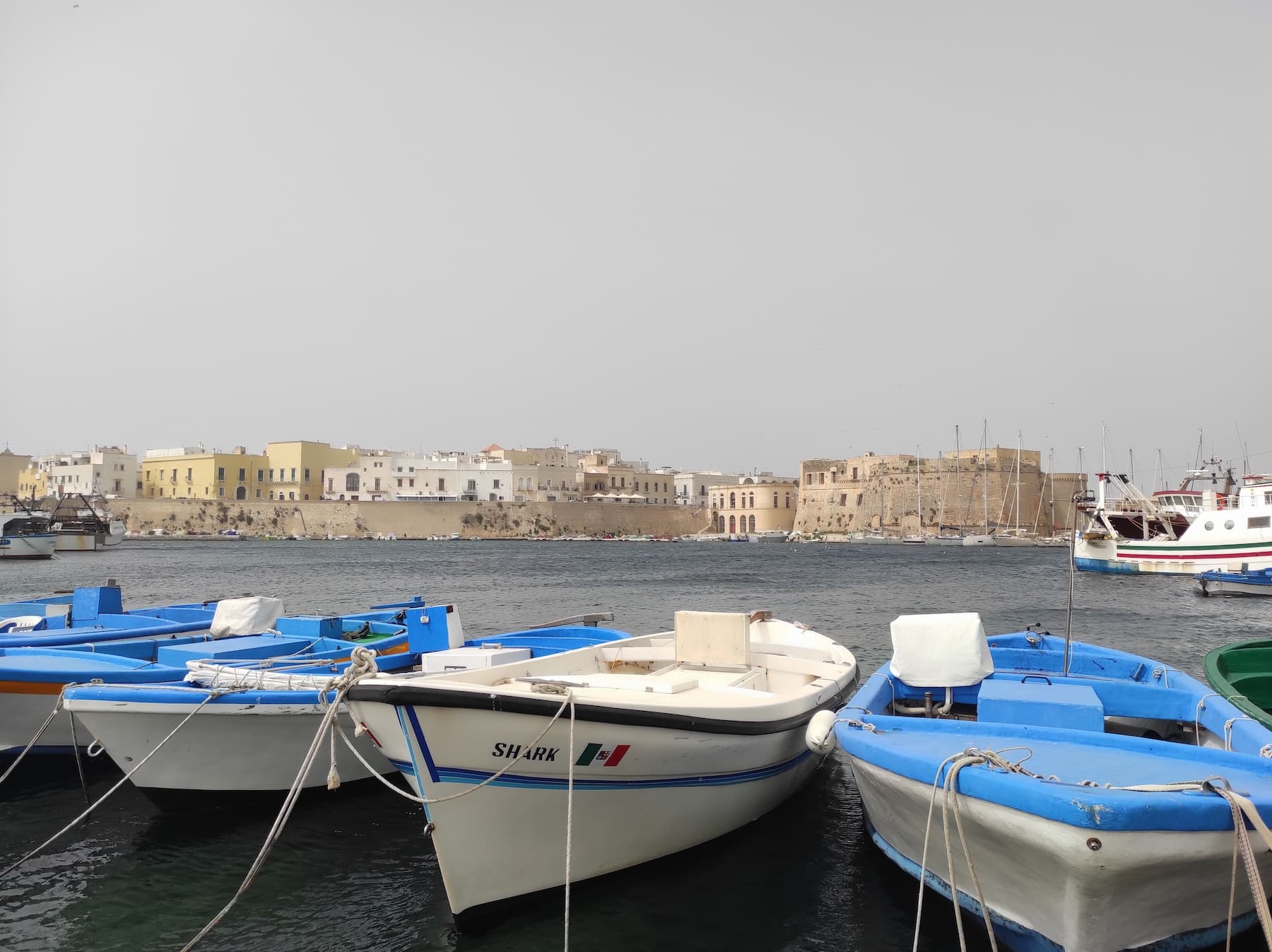 Vue sur Gallipoli depuis le port