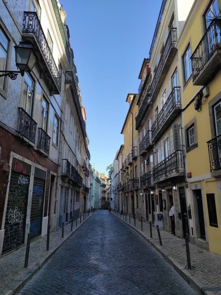 Ruelle quartier Bairro Alto Lisbonne